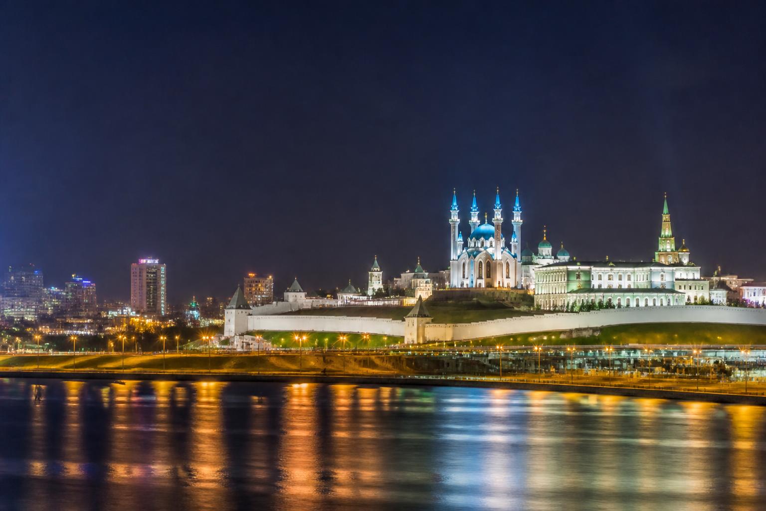 Ночная Казань